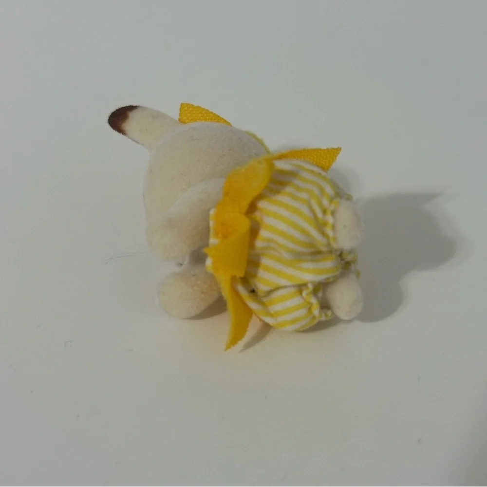 Calico Critters Baby Fruit Party Chocolate Rabbit Banana Sylvanain families